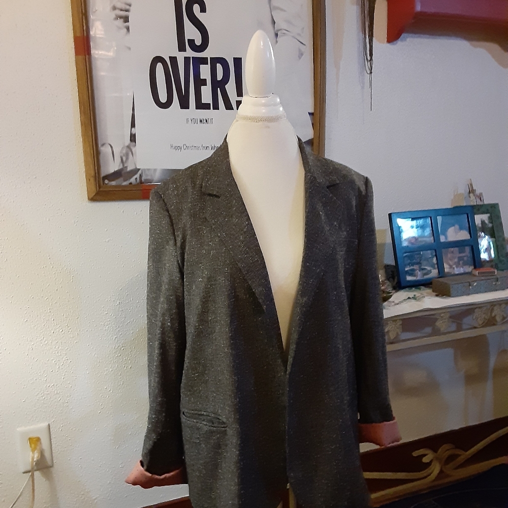 Super cute blazer